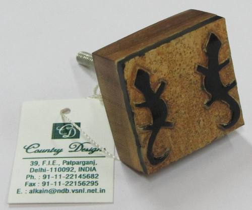 wood horn metal lizerd stamped door knob