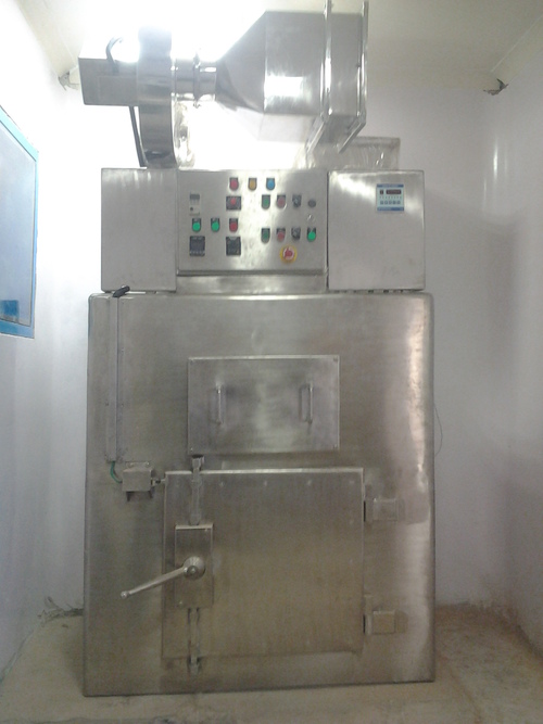 Dry Heat Sterilizer By EVEREST ENGINEERING & ALLIED PRODUCTS PVT. LTD.