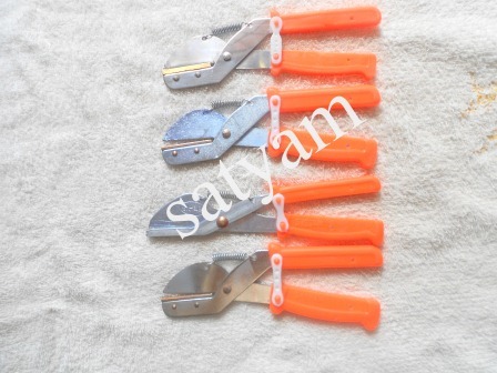 Guavas scissor / guavas cutter