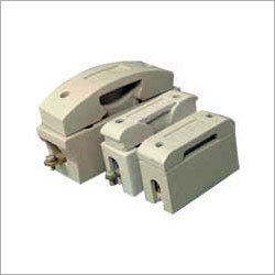 Porcelain Kit Kat Fuse