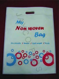 Printed D Cut Bags - Non Woven Material, 15-20 Inch Size | Lightweight, Elegant Design, Hand Length Double String Handle