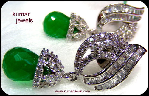 SMALL EARRINGS