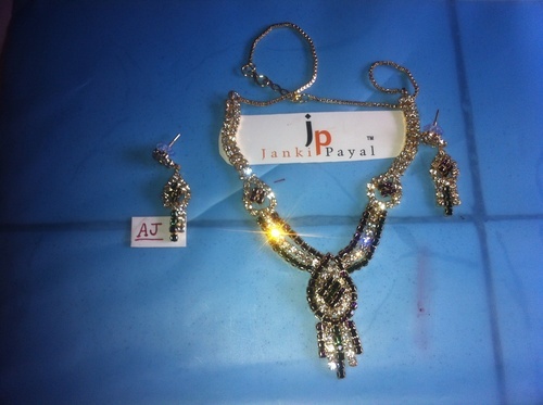 Imitation Bridal Necklace Manufacturer