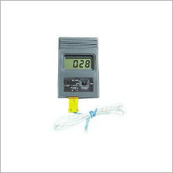 Portable Digital Thermometer