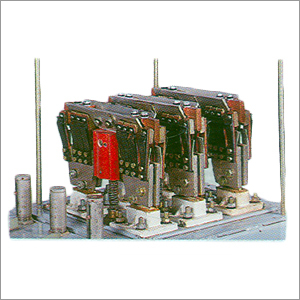 O.C.B. (Oil Circuit Breaker)