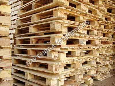 Heat Treated Wooden Pallets