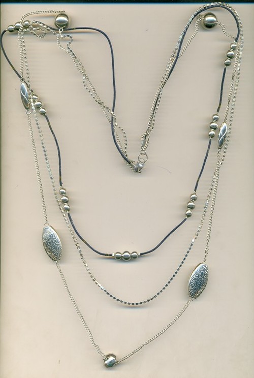 three metal chain  design Necklace