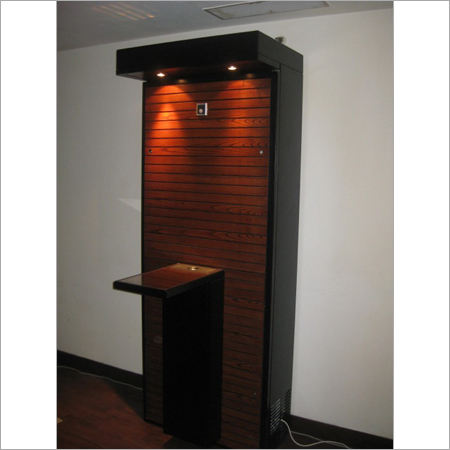 Existing Smoking Room