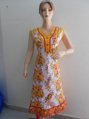 Embroidered Chiffon Kurti