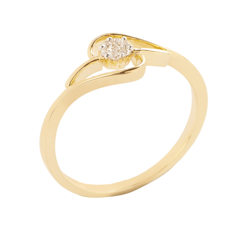 Dazzling and unique ring