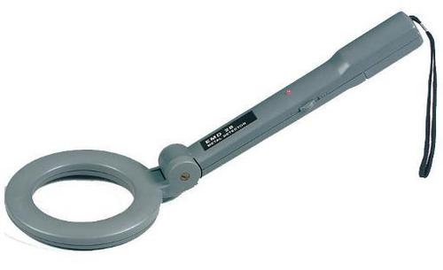 HAND HELD METAL DETECTOR