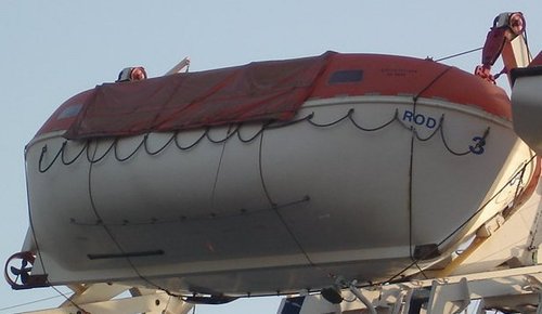 RECUE BOAT