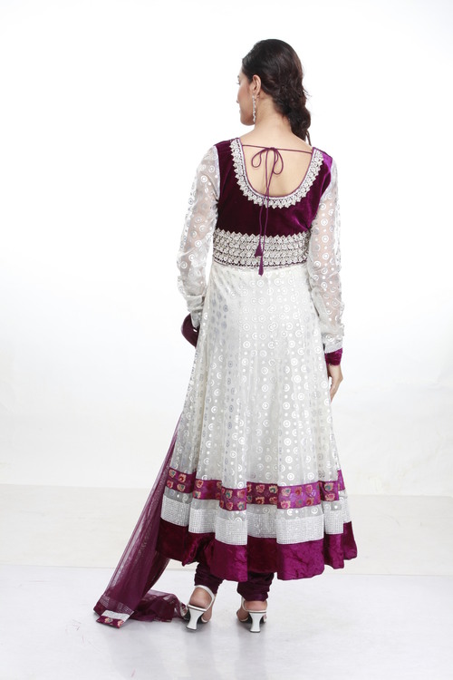 valvet choli back side