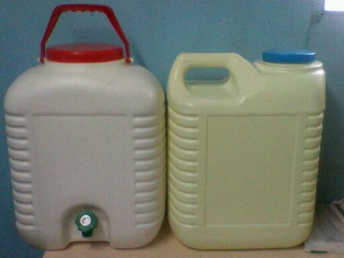 Plastic HDPE 15 LITER Jerry Cans