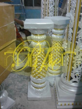 Attractive Looking Modern Design Painted Wedding Mandap Pillar