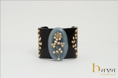 Calcedony Acyrlic cuff