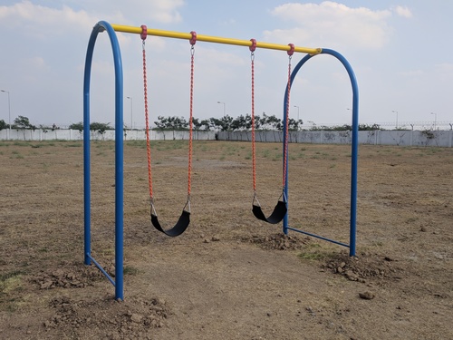 Double Arch Swing