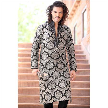Fashionable Mens Kurta