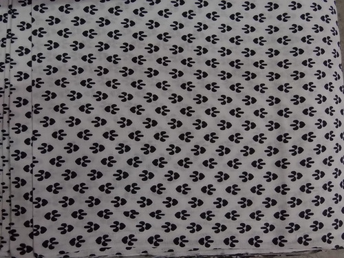 Black and white buti print