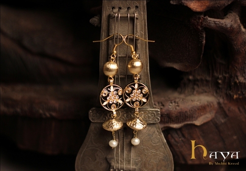 Black Enamel bead Earring