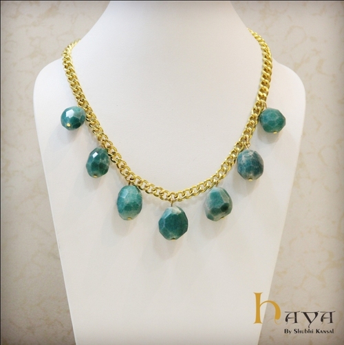 Green Onyx Neck Piece
