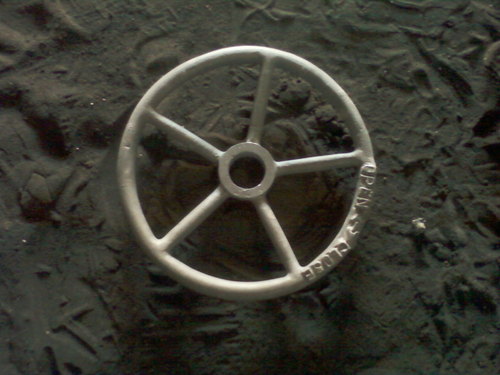 Hand wheel
