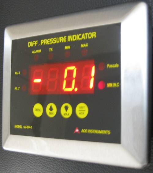 Hospital Isolation Room Pressure Monitor