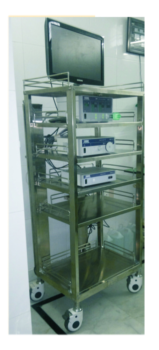 LAPRO EQUIPMENT TROLLEY STAINLESS STEEL By SINGHLA SCIENTIFIC INDUSTRIES