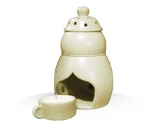 Fragrance Vaporizer - Ceramic Material, 15x10x10cm Dimensions, Off-White Color | Large Capacity 100ml, Elegant Design, Easy to Use, Removable Tealight Holder