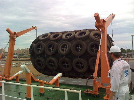 Davit & Crane
