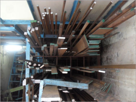 EN 31 & OHNS w% Rolled Rounds - Metallic, Rectangle & Round Shapes | Mill Finish, Industrial Application, Grade: EN 31