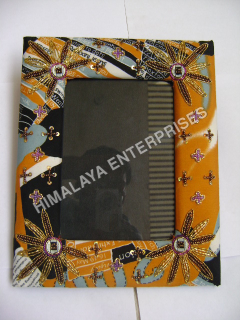 PHOTO FRAME