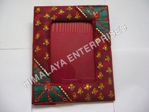 PHOTO FRAME