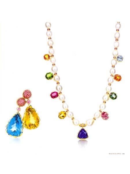 TIFFANY COLOURED GEMESJEWELLERY BOOK