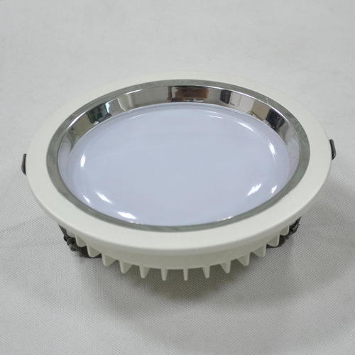 Fashionable Design Led Down Light