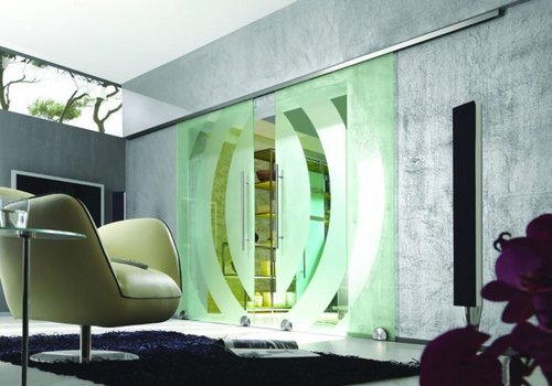 SLIDING DOOR AND PARTITION