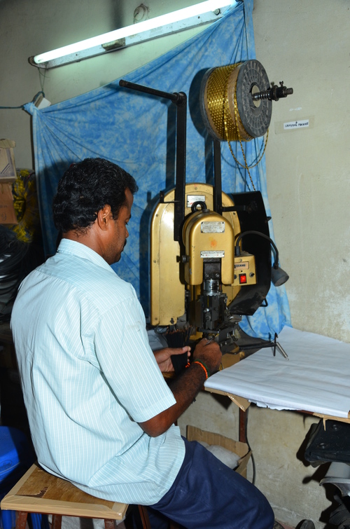 Semi Automatic Crimping Machine at Work