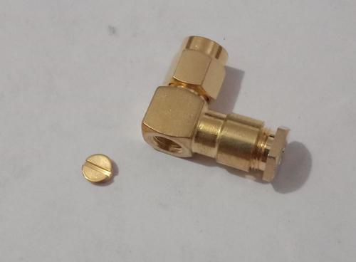 SMA MALE RIGHTANGLE FOR LMR-300 CLAMP CONNECTOR