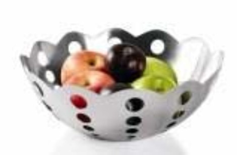 S S FRUIT BASKET