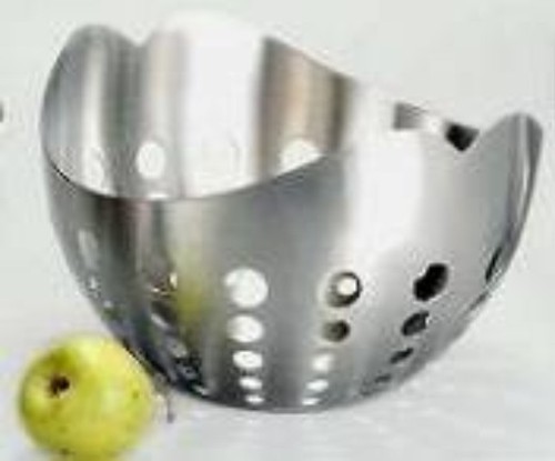 FRUIT BASKET