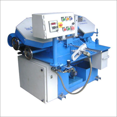 Automatic Bandsaw Machine