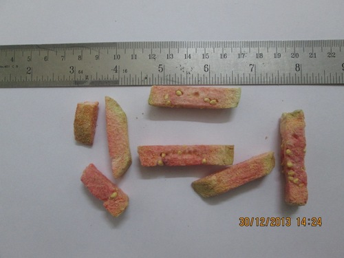 Freeze Dried Guava Pieces