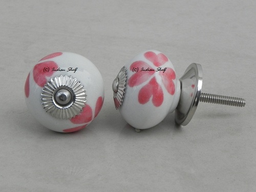 Red Heart knob