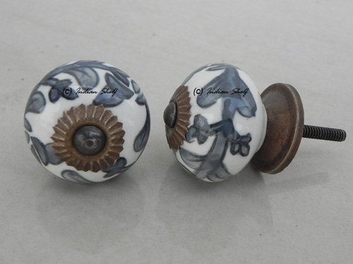Grey Flower Knob