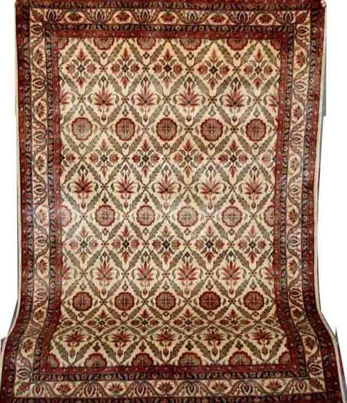 Vegetable Dyed Hand Knotted Carpets