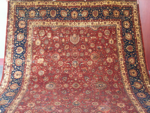 Colored Wool Hand Knotted Carpets