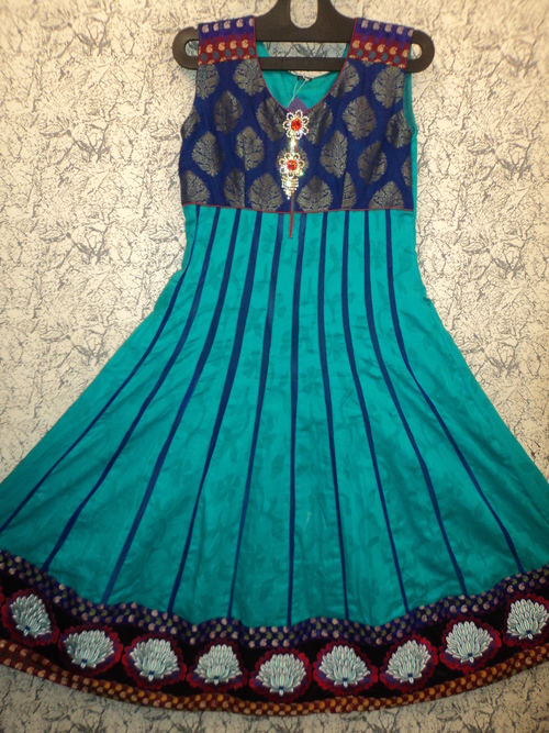 Readymade Salwar Kameez