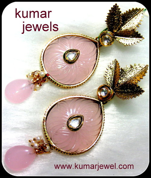 Colored stone earring