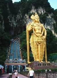 Batu Caves & Temple Tours - 3.5 Hr Duration, Daily Departures | Cultural Temple Visit, Guided Batik Viewing, Hotel Pickup
