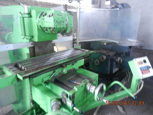 Used Universal Milling Machines